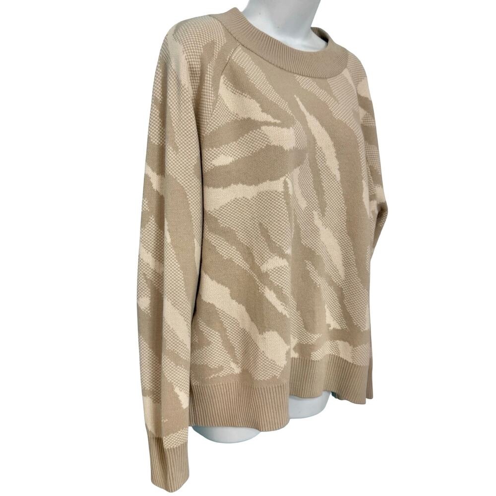 Athleta Tan Camo Camouflage Crew Neck Wool Blend Jacquard Pullover Sweater sz L - Picture 6 of 10